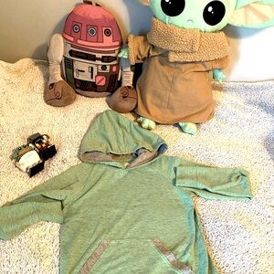 ADORABLE GREEN & GRAY HOODIE W KANGAROO POCKET - 8